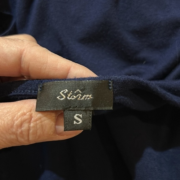 Storm Navy Ruched waist top. Small - Picture 5 of 8